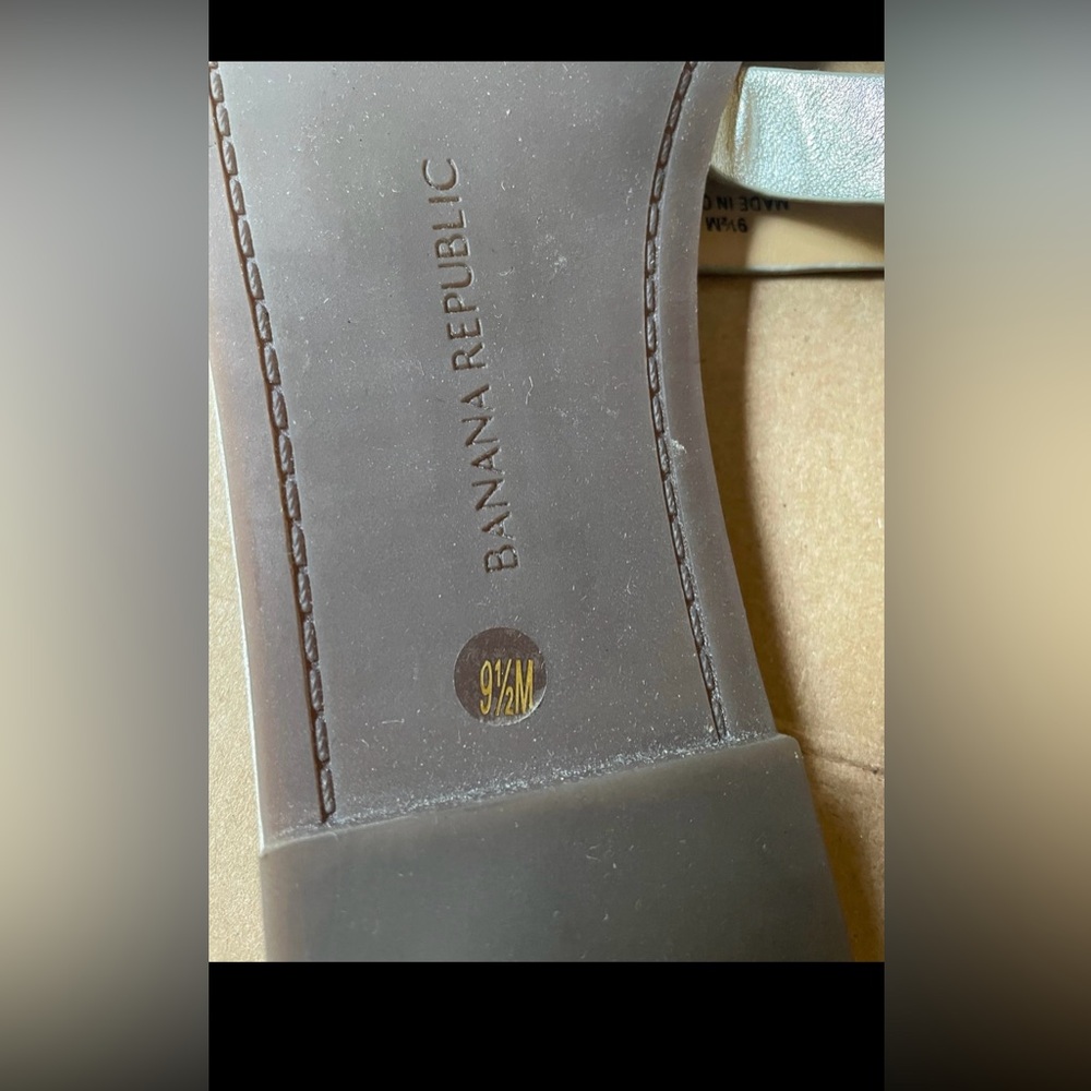 Banana Republic Slide Sandals Minimalist Design size 9 1/2M - Picture 4 of 12